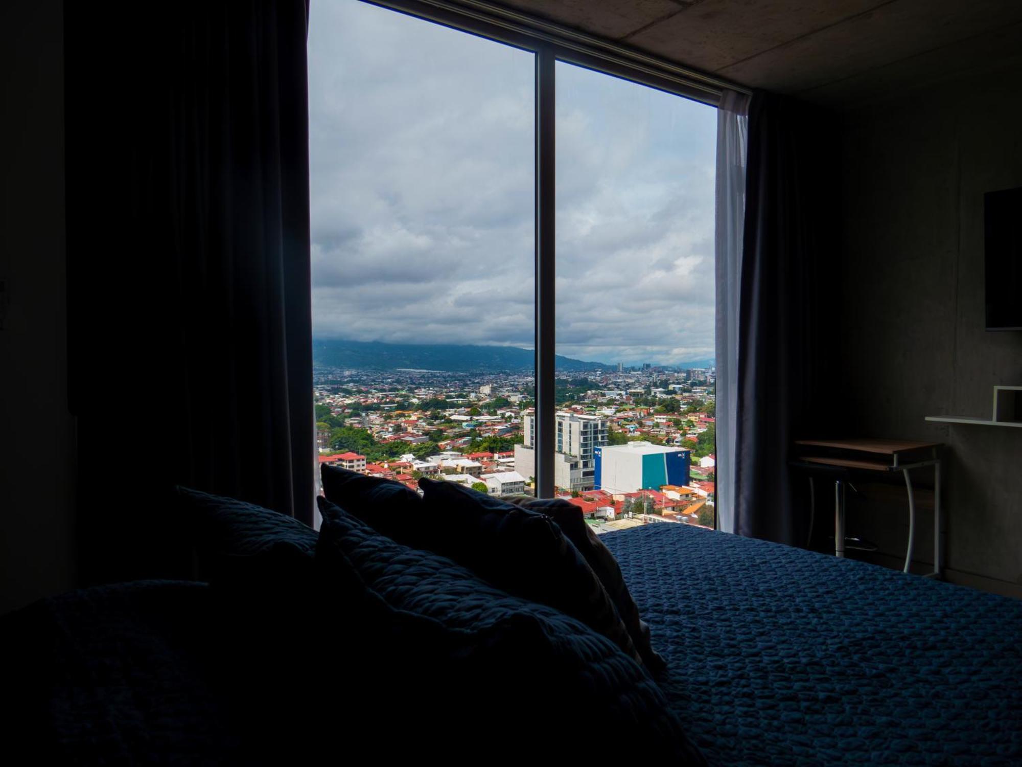 Ifreses, Study Full Equipped Whith Pool, Air- Conditioning, Spectacular View Of The City, Parking With Additional Payment Curridabat Szoba fotó