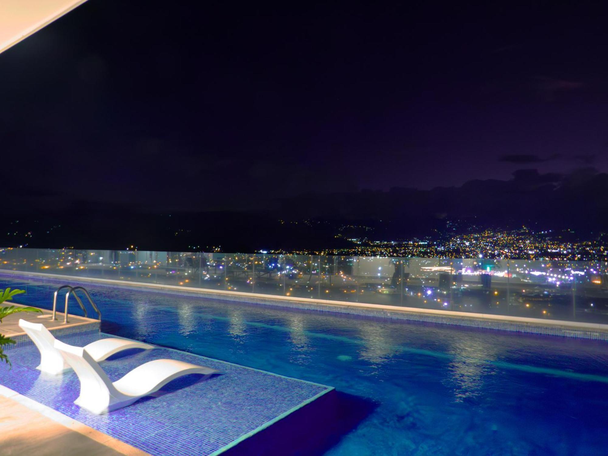 Ifreses, Study Full Equipped Whith Pool, Air- Conditioning, Spectacular View Of The City, Parking With Additional Payment Curridabat Kültér fotó